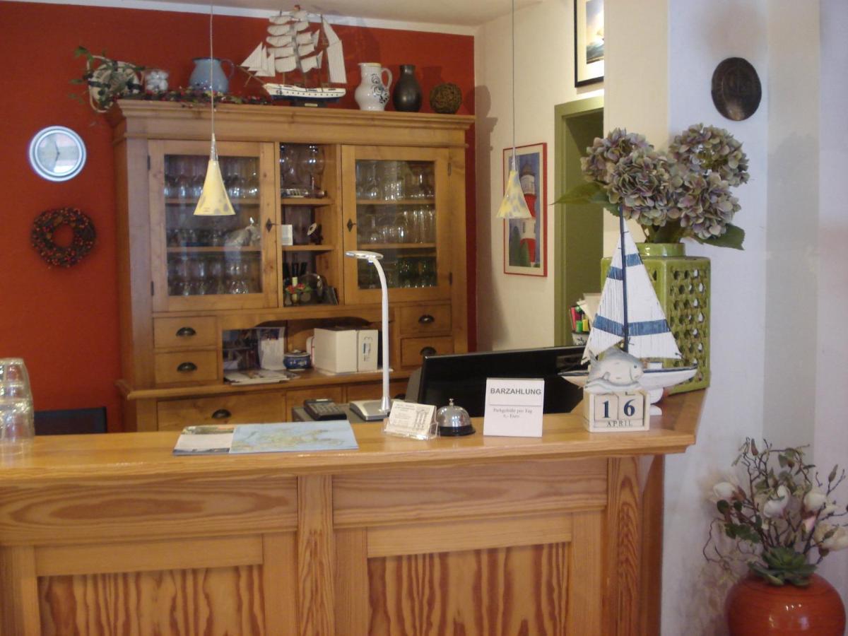 施特拉尔松德 祖尔法赫布鲁克旅馆酒店 外观 照片